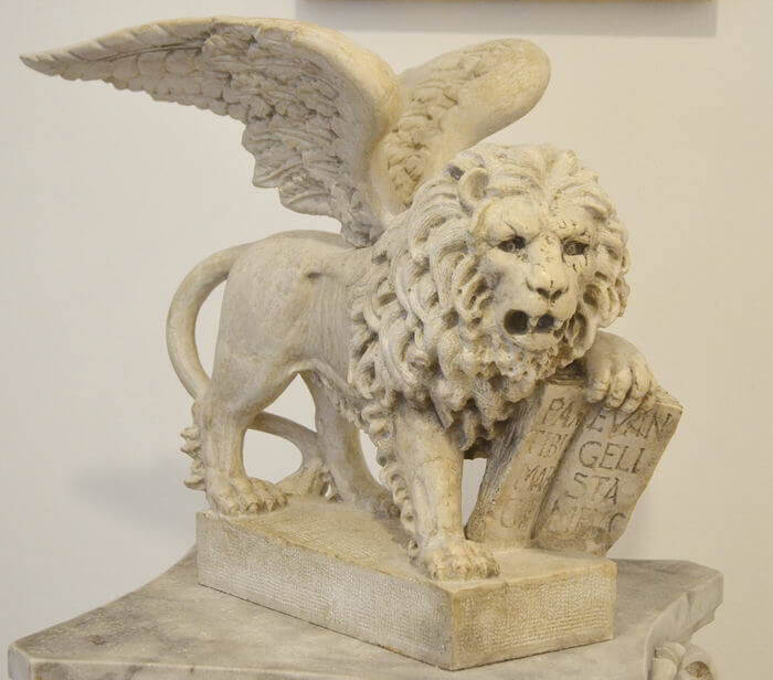 san-marco-lion-venice