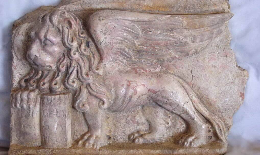 2018-11-saint-mark-lion-marble